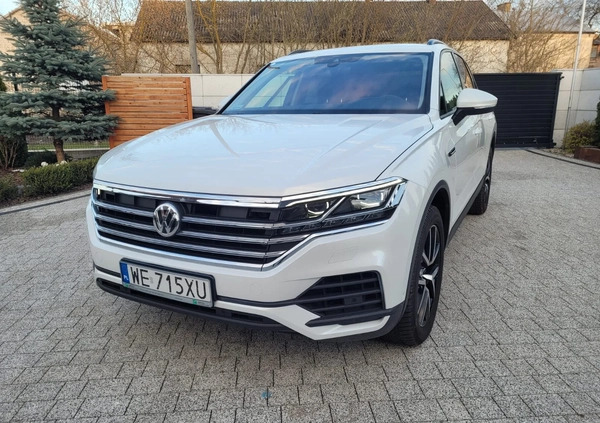 Volkswagen Touareg cena 169986 przebieg: 129900, rok produkcji 2019 z Warszawa małe 436